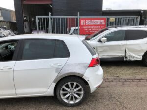 b5eecbaf-56c4-42ba-9a0a-95a4bf62c03b